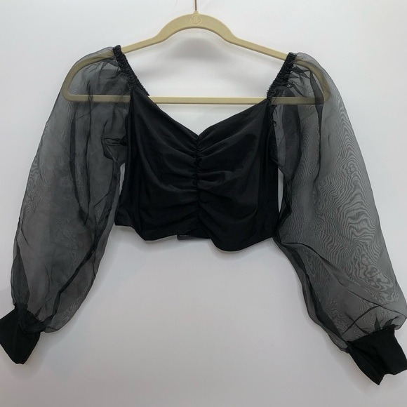 Pretty Little Thing black slinky sheer organza puff sleeve Bardot crop top - Picture 1 of 7
